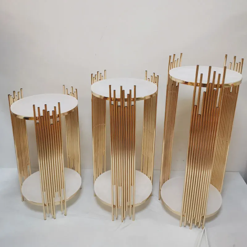 Gouden ronde metalen sokkels,  - Dessert Table Backdrop recensie en prijs